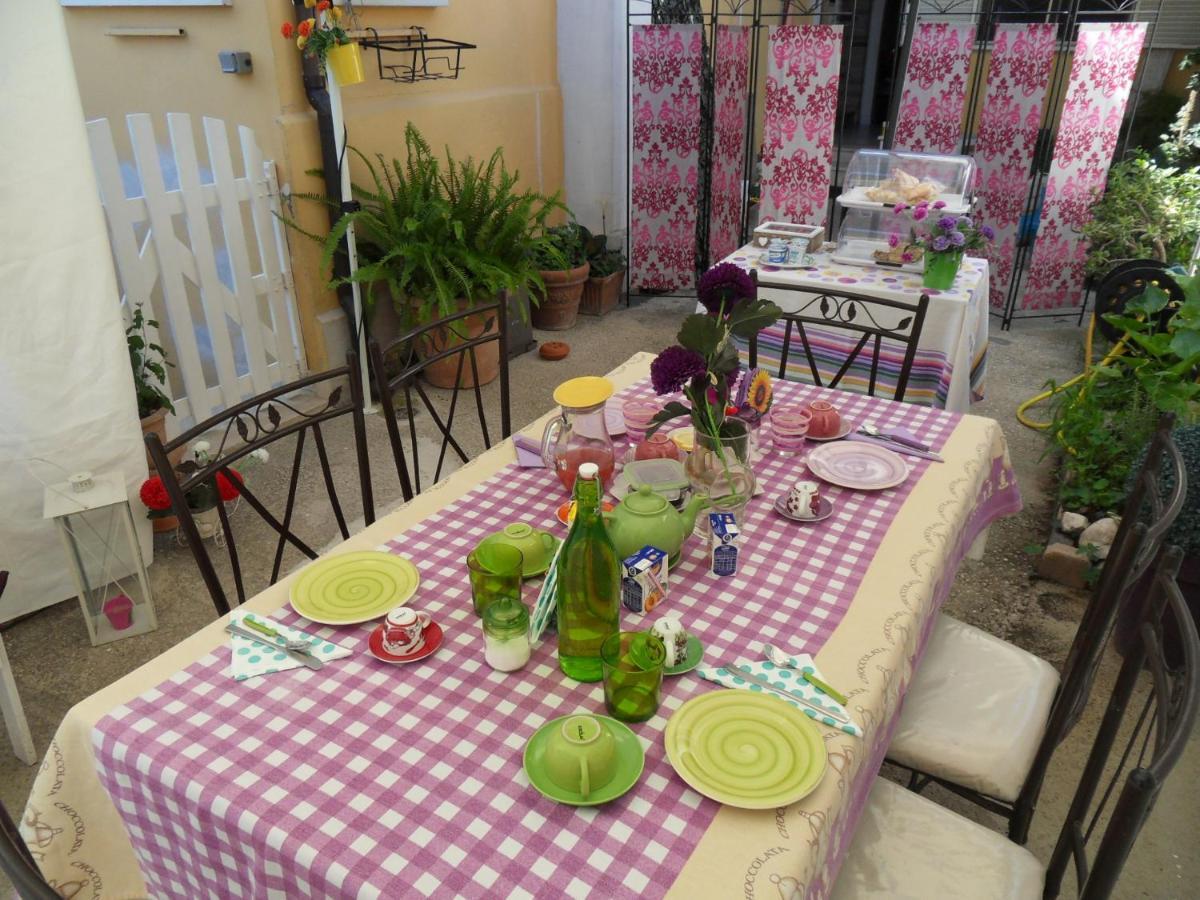 Di Mare E Di Sale Bed & Breakfast Anzio Exterior photo